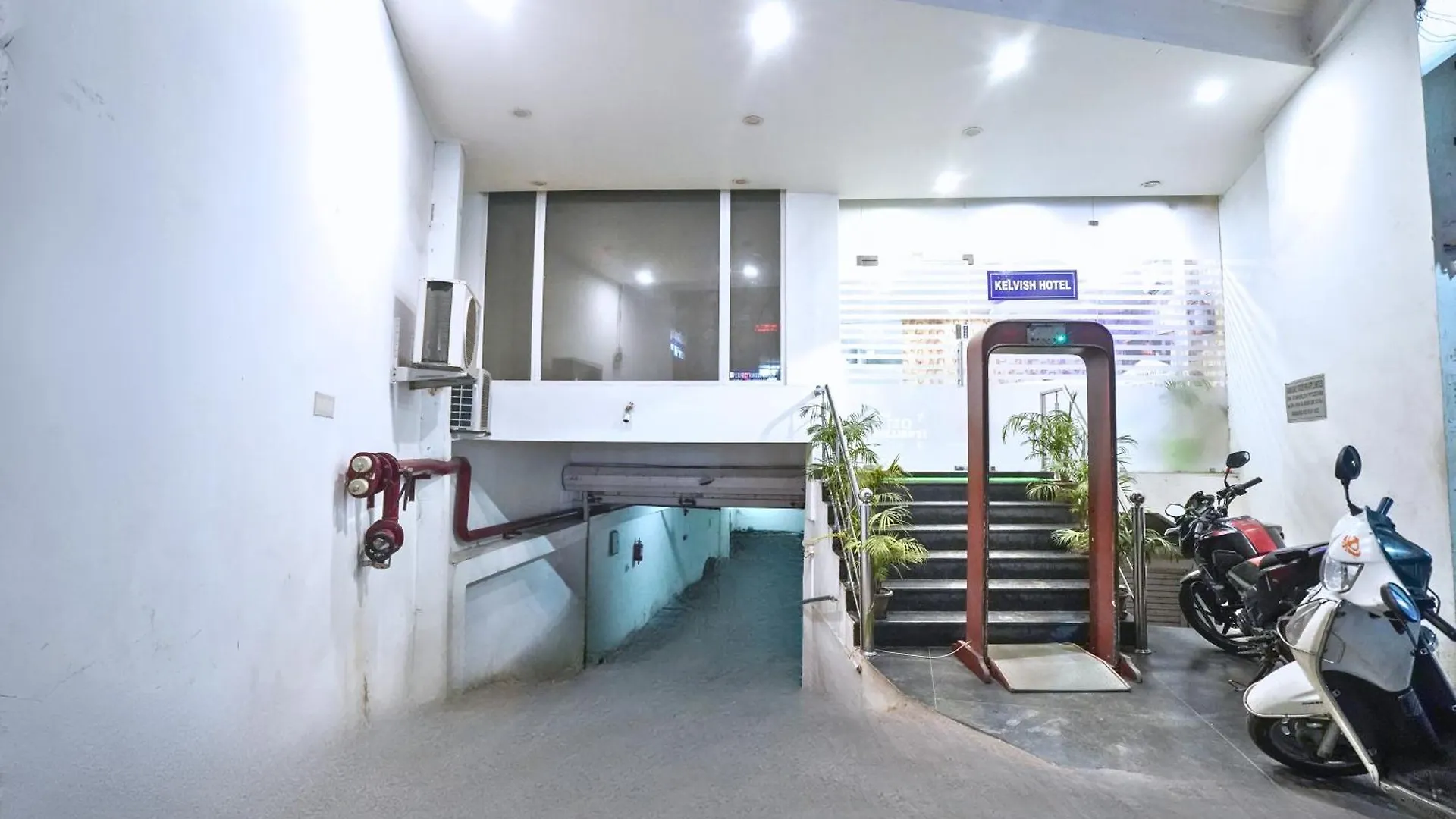 **** Hotel Kelvish Hotel-Delhi Igi Airport New Delhi India