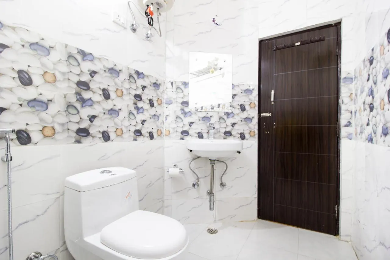 Kelvish Hotel-Delhi Igi Airport New Delhi